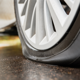 Emergency Tyre Call-Out | Fast Arrival for Flat Tyres Grip N Go Mobile Tyres