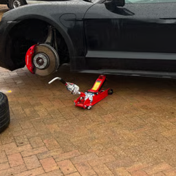 Mobile Tyre Repair London | Fast Emergency Tyre Repair by Grip N Go