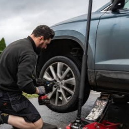 Mobile Tyre Emergency Replacement | Fast On-Site Tyre Service