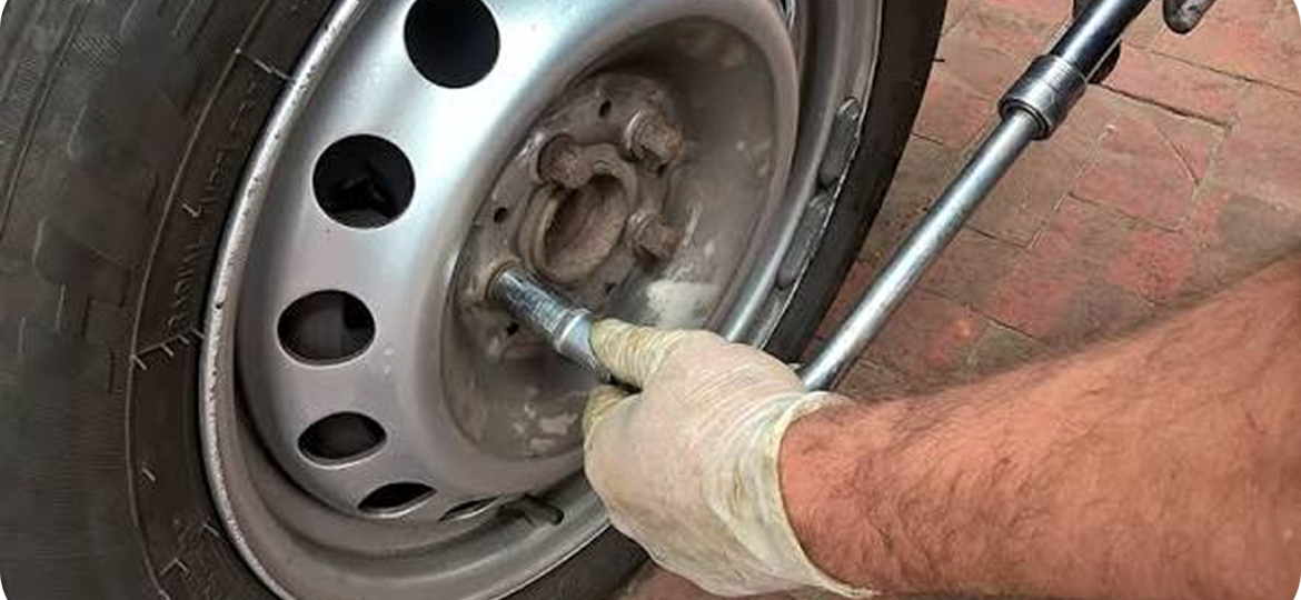 How to Change a Tyre Safely: A Step-by-Step Guide?