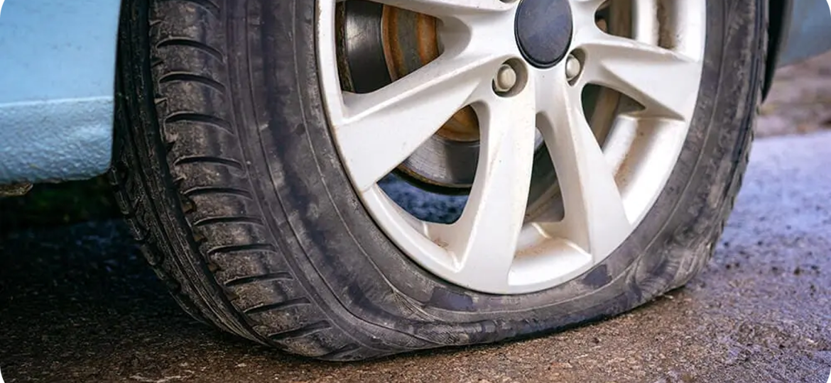 Flat Tyre Manchester: What to Do & Fast Help